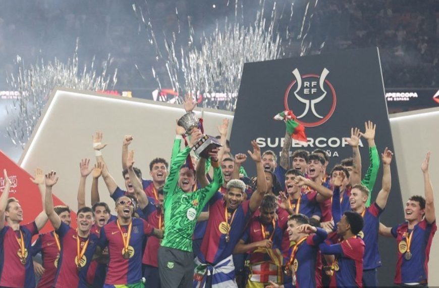 Barcelona Juara Piala Super